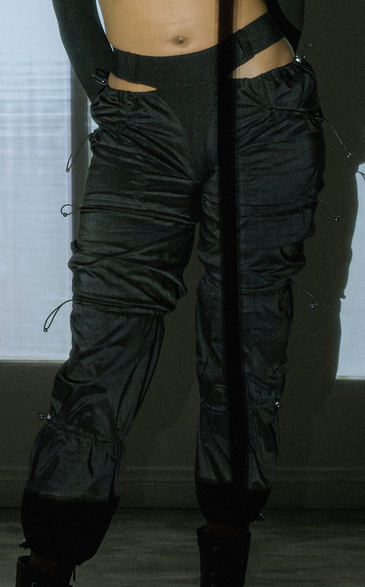 Susurrus Pants - Black