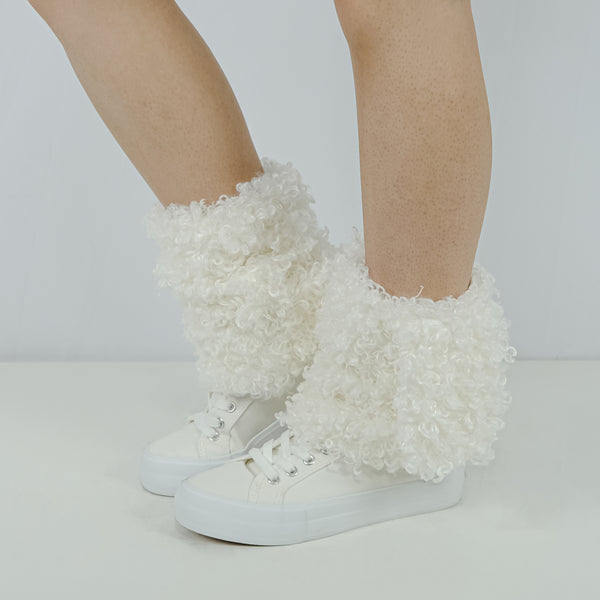 Bunny Legwarmers - White